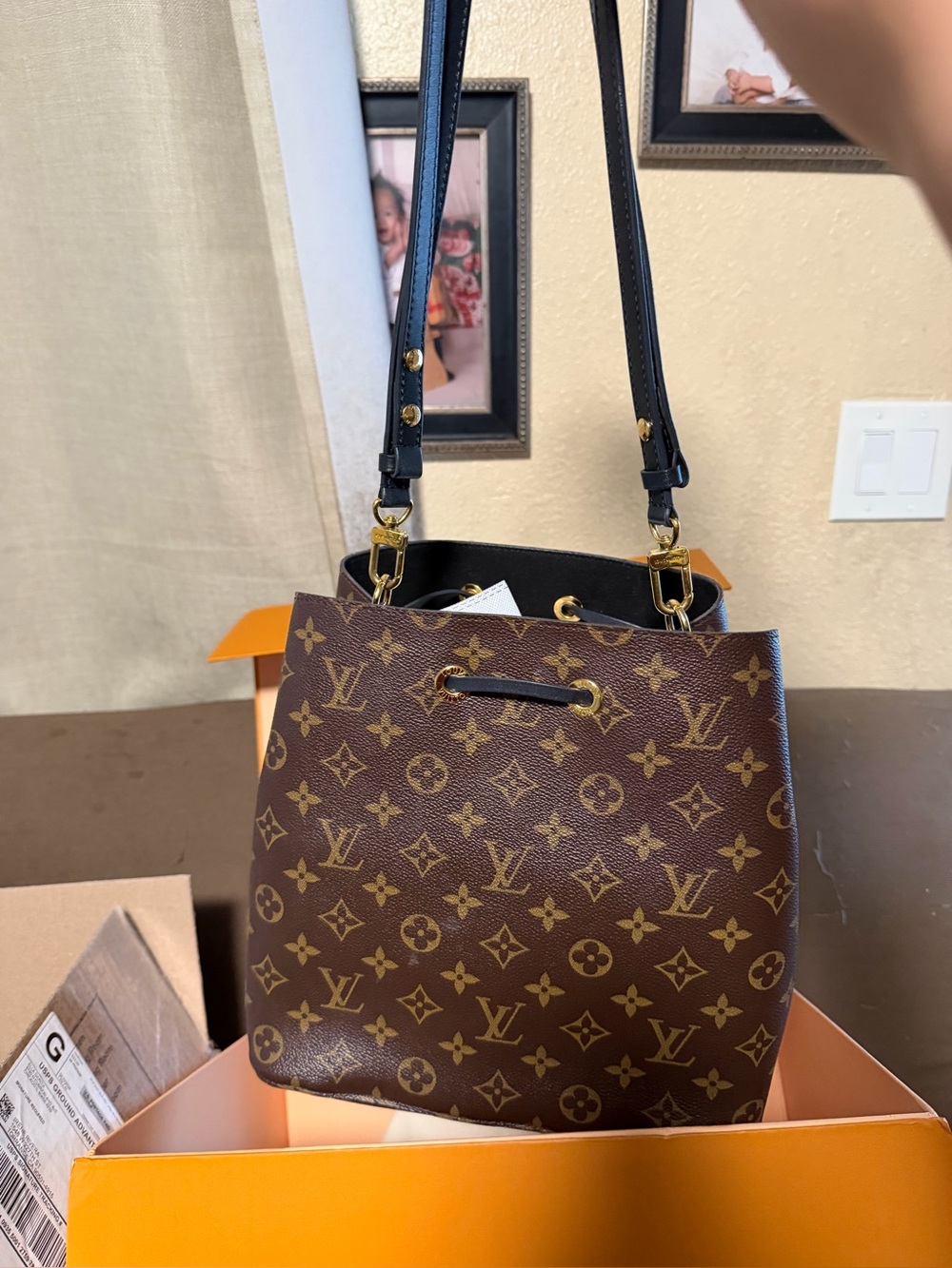Louis Vuitton Monogram Brown Bucket Shoulder Bag with Black Strap Neo Noe